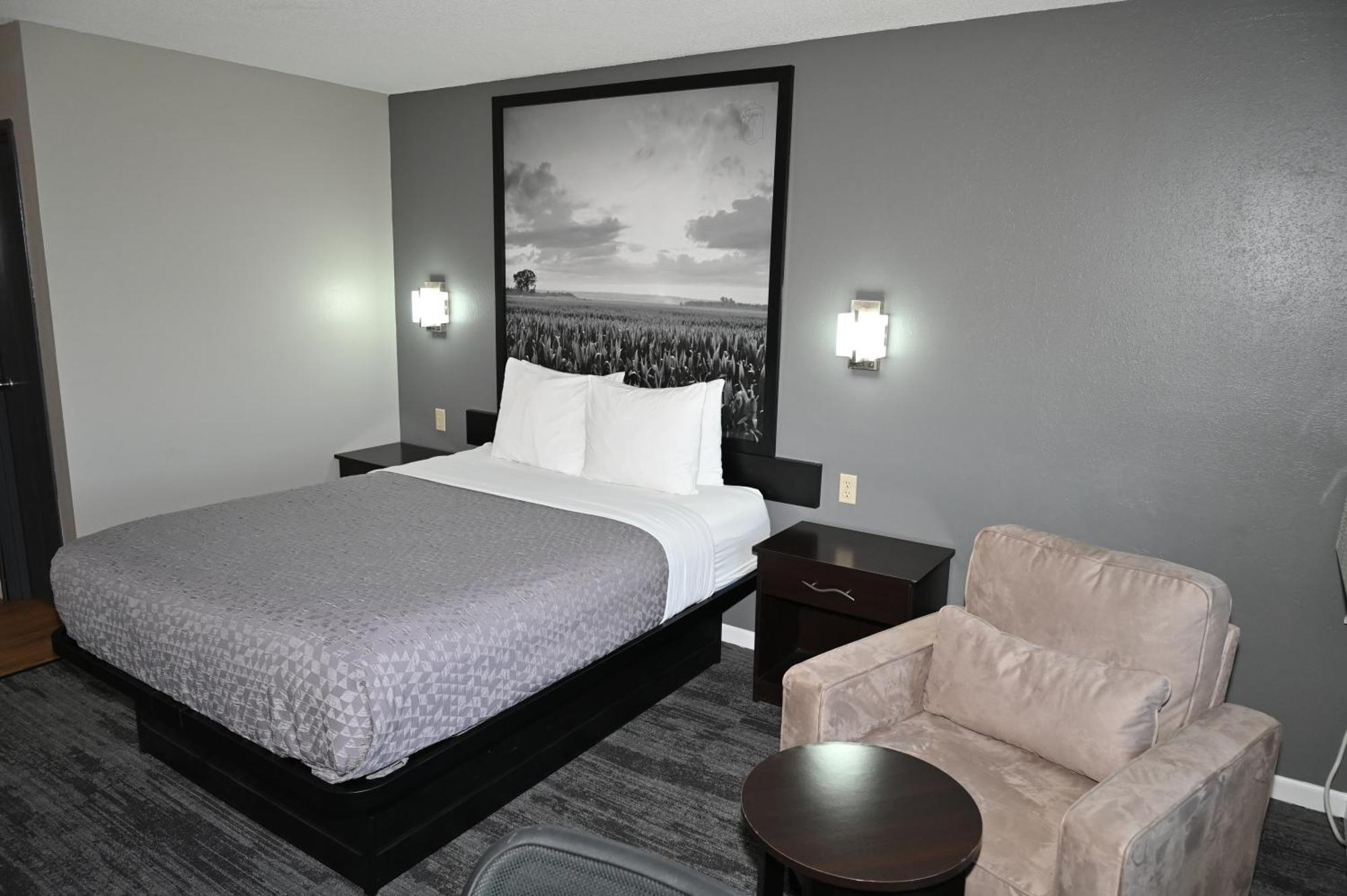 Super 8 By Wyndham Higginsville Eksteriør bilde